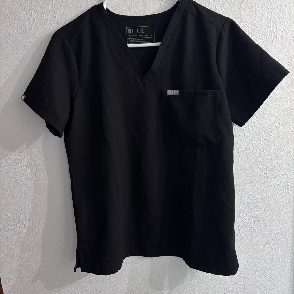 Figs Womens Black Technical Collection Caterina Scrub Top > S